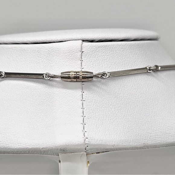 272. Vintage Amethyst Glass and Cut Crystal Choker - Picture 8 of 8